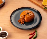 Mangalore Mandalay chicken kheema bun - Miso Hungry